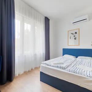Oliver , Budapest Hungary