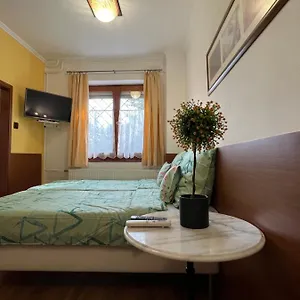 Tang House 唐舍 , Budapest Hungary