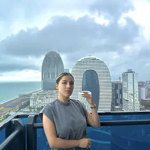 شقة فندقية Luxury & Sea View, باتومي